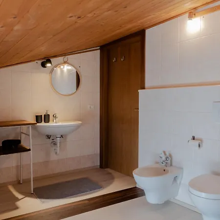 Ca11 - 3* Caprino Veronese