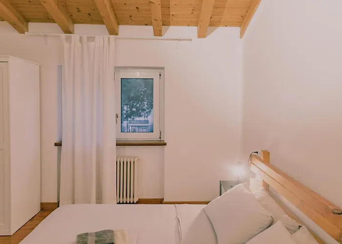 Aparthotel Ca11 - Caprino Veronese